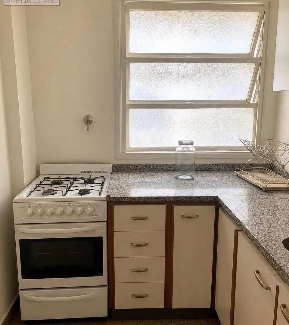 OPORTUNIDAD!! DEPARTAMENTO 3 AMBIENTES CON BALCÓN CORRIDO EN VENTA 5