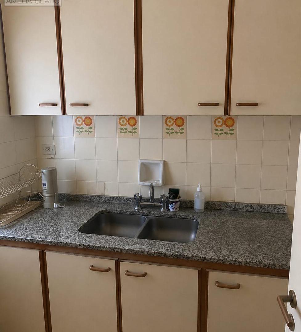 OPORTUNIDAD!! DEPARTAMENTO 3 AMBIENTES CON BALCÓN CORRIDO EN VENTA