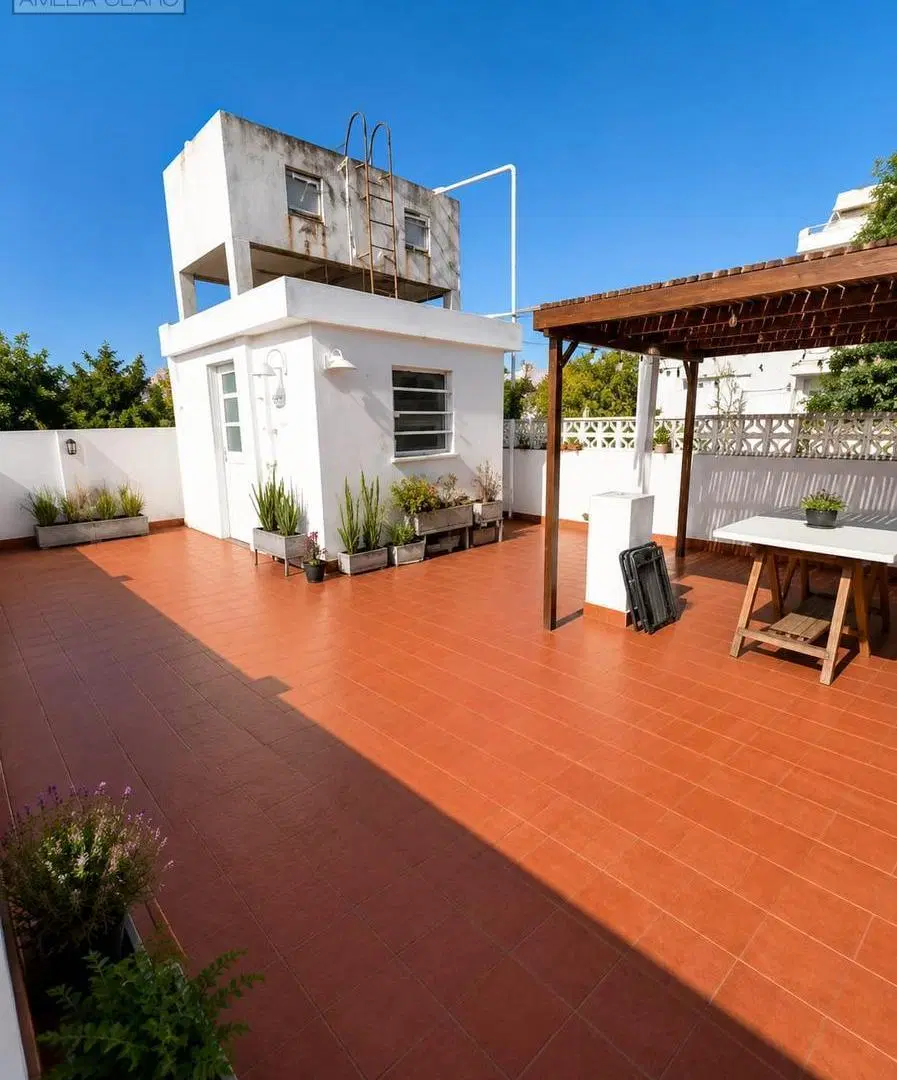 EXCELENTE DEPARTAMENTO 4 AMBIENTES CON BALCÓN CORRIDO Y TERRAZA PROPIA 8