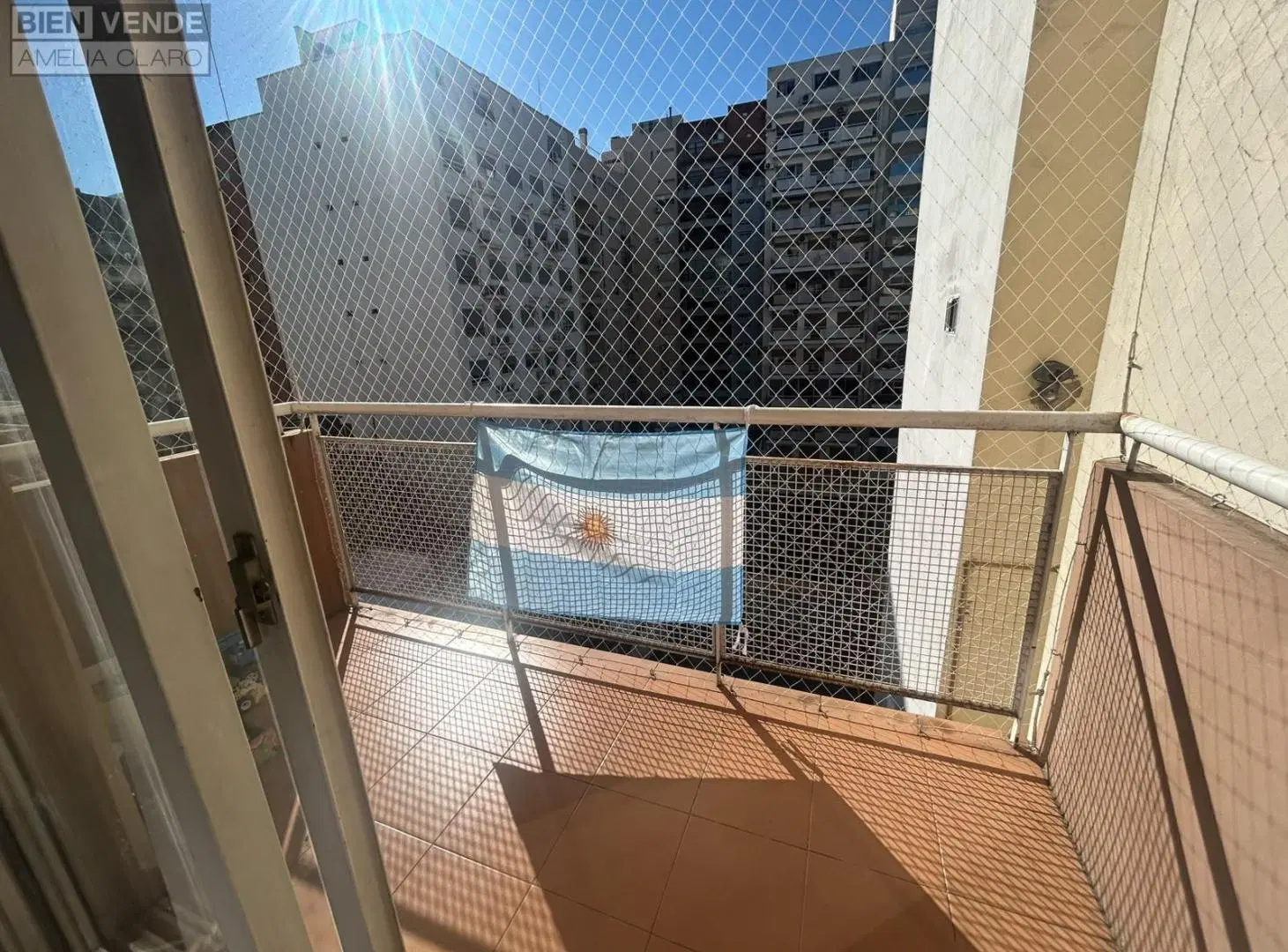EXCELENTE MONOAMBIENTE EN VENTA 2