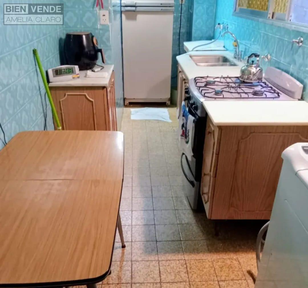 Foto de VENTA 3 AMBIENTES EN RECOLETA – PISO ALTO – BAULERA – OPORTUNIDAD, imagen 4