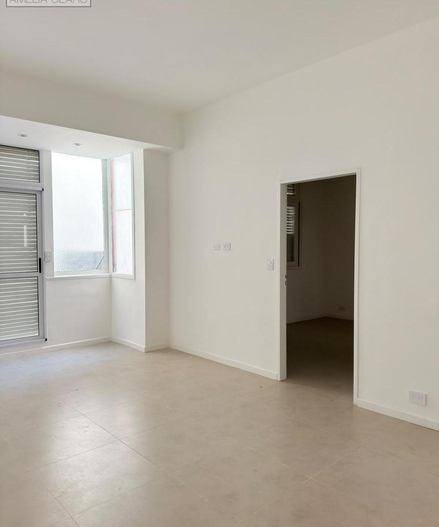 Foto de VENTA | 2 AMBIENTES REMODELADO A NUEVO CON GRAN BALCÓN | ALMAGRO, imagen 4