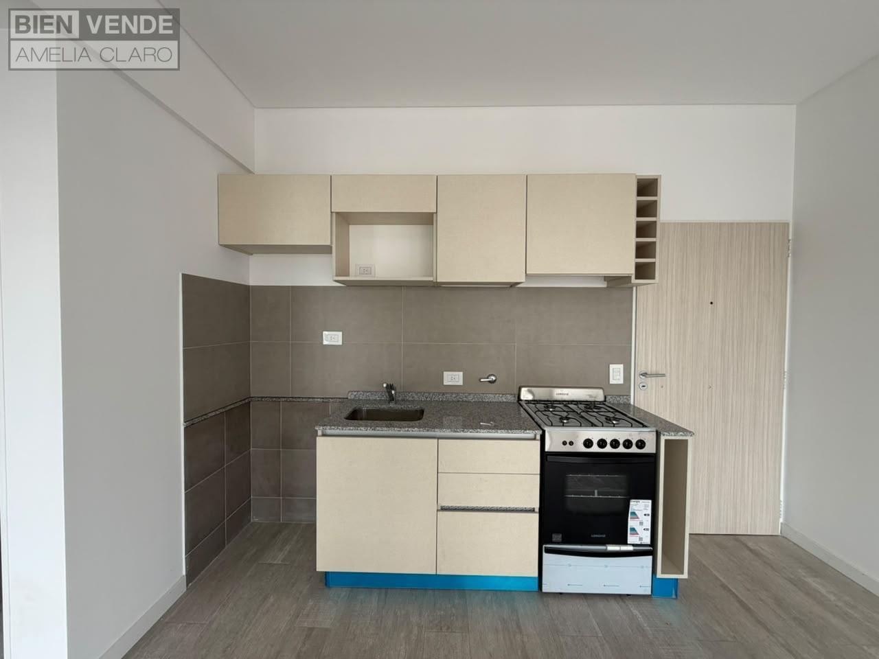 Foto de EXCELENTE 2 AMBIENTES A ESTRENAR CON HERMOSO BALCON CORRIDO VISTA, imagen 3