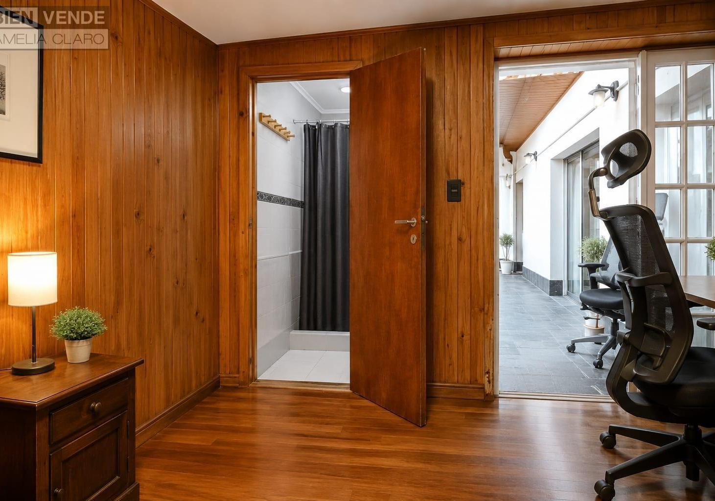 Foto de CASA EN CABALLITO – AMPLIOS ESPACIOS, QUINCHO, TERRAZA Y COCHERA, imagen 3