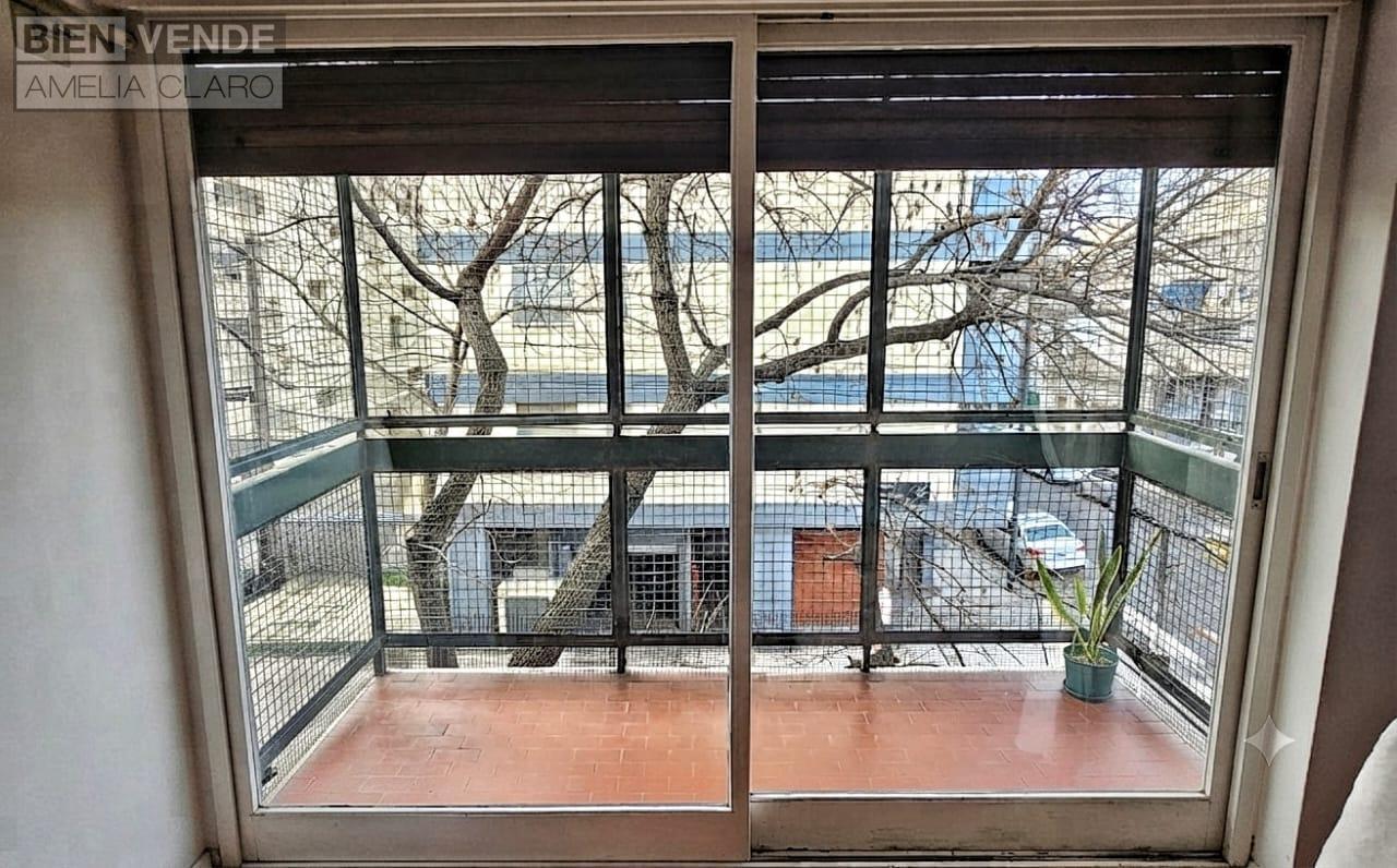 Foto de EXCELENTE 4 AMBIENTES AL FRENTE CON DOS BALCONES EN NUÑEZ, imagen 2