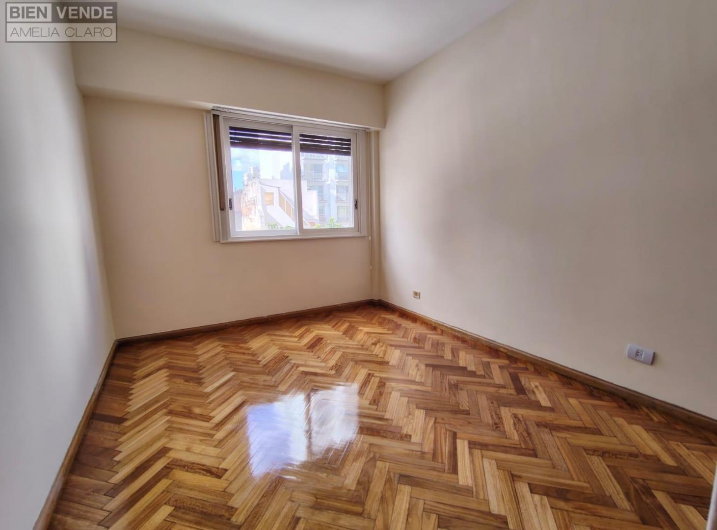 Foto de EXCELENTE DEPARTAMENTO 2 AMBIENTES CON SALIDA AL CONTRAFRENTE CON BALCON, imagen 3