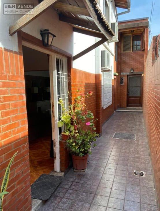 Foto de Venta de PH 6 Ambientes con Terraza en Floresta, imagen 4