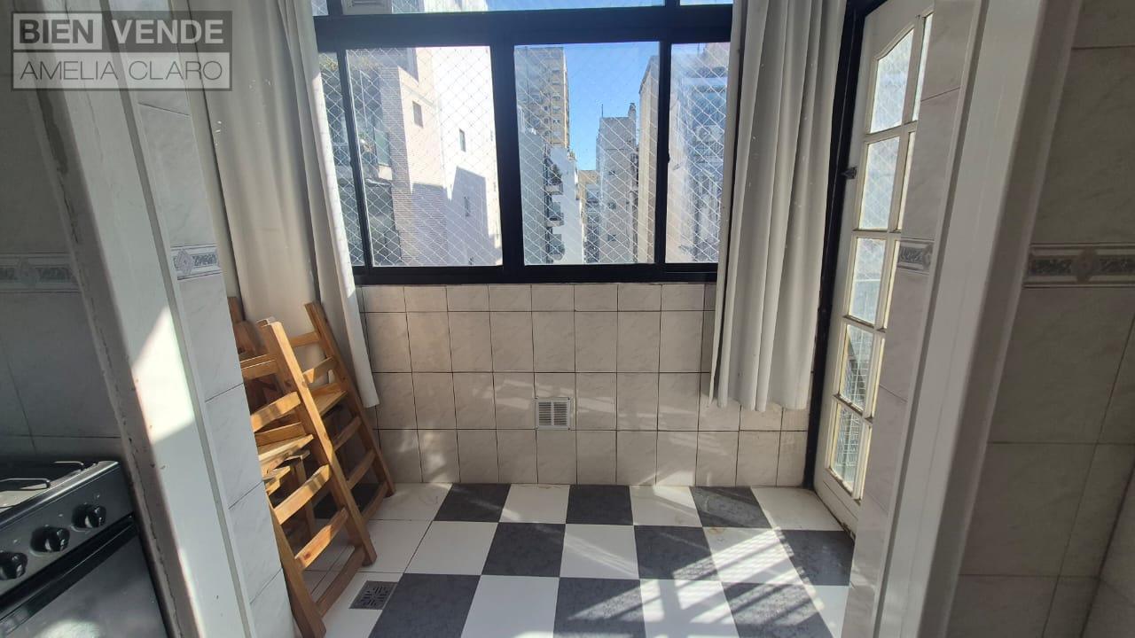 Foto de EXCELENTE SEMIPISO 3 AMBIENTES AL FRENTE CON BALCÓN | A 2 CUADRAS DE, imagen 2