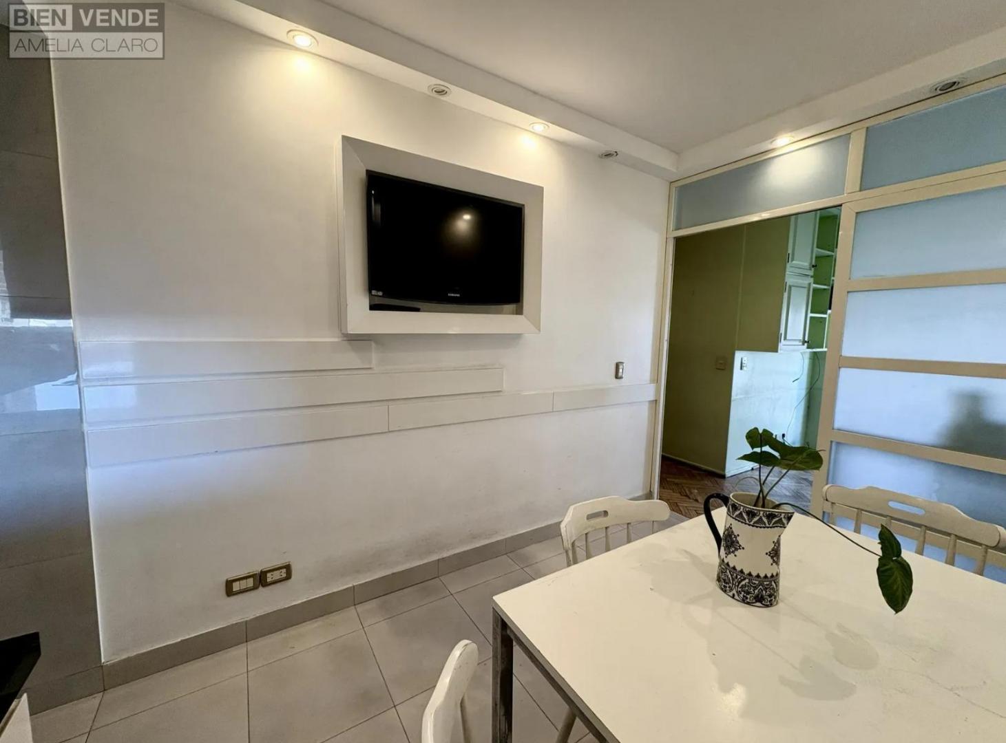 Foto de EXCELENTE SEMIPISO 5 AMBIENTES CON BALCON VISTA ABIERTA, COCHERA Y, imagen 3