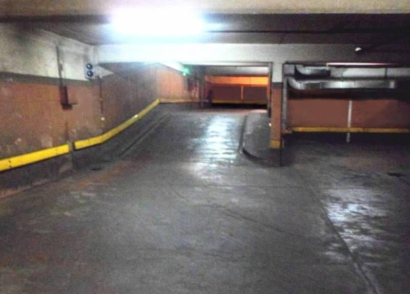 Foto de COCHERA CUBIERTA EN VENTA MICROCENTRO, imagen 2