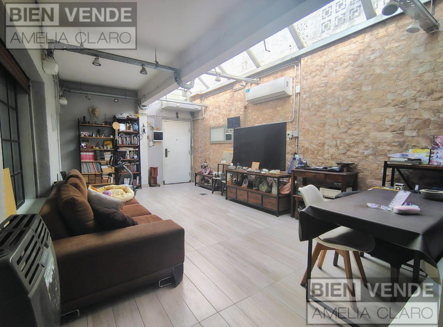 Foto de VENTA AMPLIO PH 4 AMBIENTES EN DOS PLANTAS CON TERRAZA — BELGRANO, imagen 1