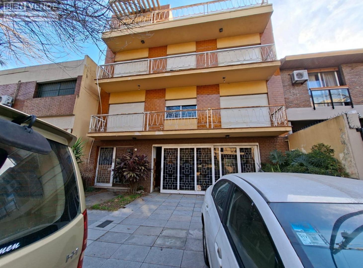 Foto de OPORTUNIDAD CASA 5 AMBIENTES A REFACCIONAR | CON COCHERA Y TERRAZA |, imagen 2