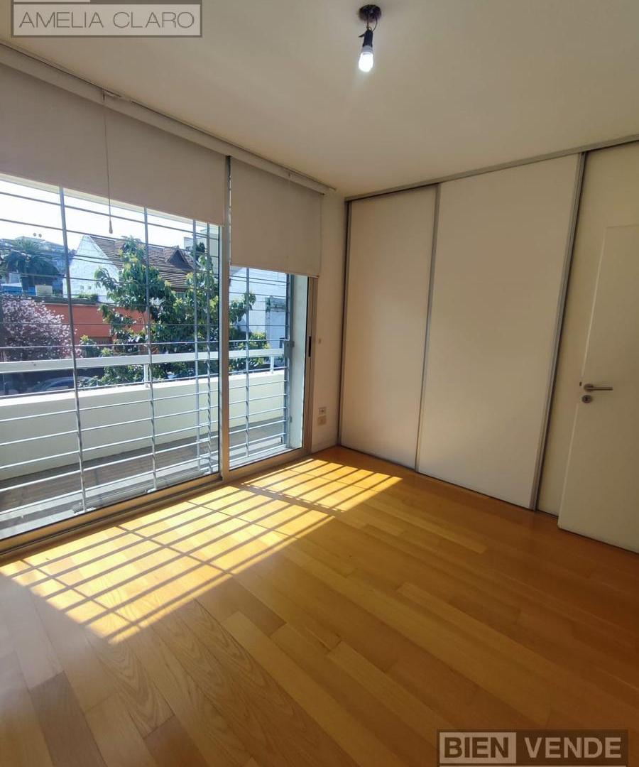 Foto de EXCELENTE 3 AMBIENTES AL FRENTE CON BALCON CORRIDO Y COCHERA FIJA, imagen 4