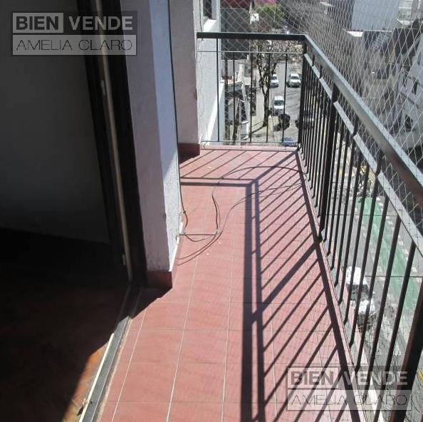 Foto de OPORTUNIDAD EXCELENTE 3 AMBIENTES AL FRENTE CON BALCON EN BELGRANO, imagen 3