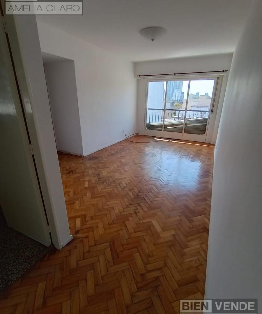 Foto de OPORTUNIDAD EXCELENTE 3 AMBIENTES AL FRENTE CON BALCON EN BELGRANO, imagen 2