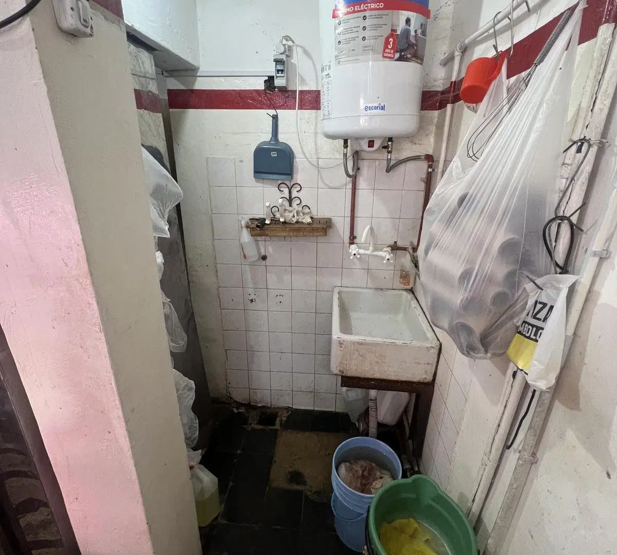 FONDO DE COMERCIO CARNICERIA. 5