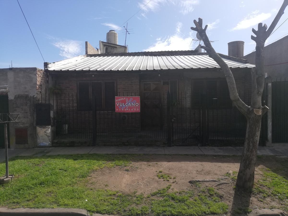 Foto de Casa - Lanús, imagen 1