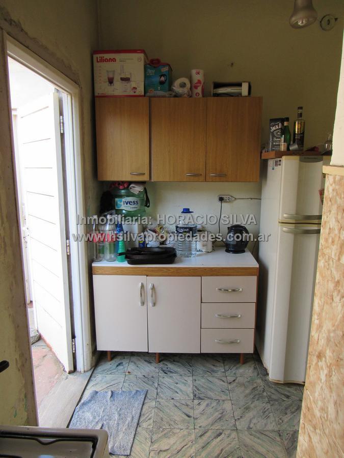 Casa - Valentin Alsina 5