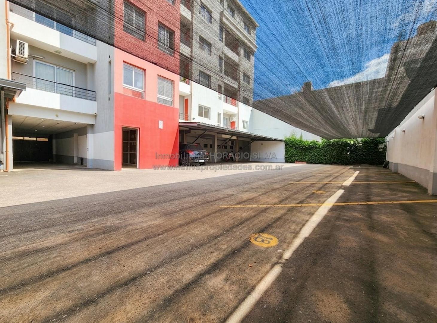 Foto de Deptos. 2 Amb. en Zona Comercial / Lanús Oeste, imagen 5