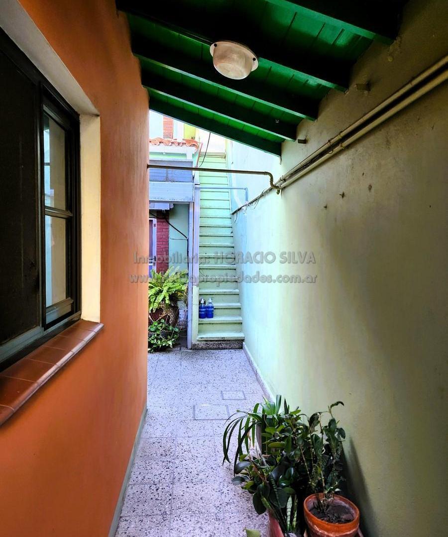 Foto de Casa en Valentin Alsina, imagen 1