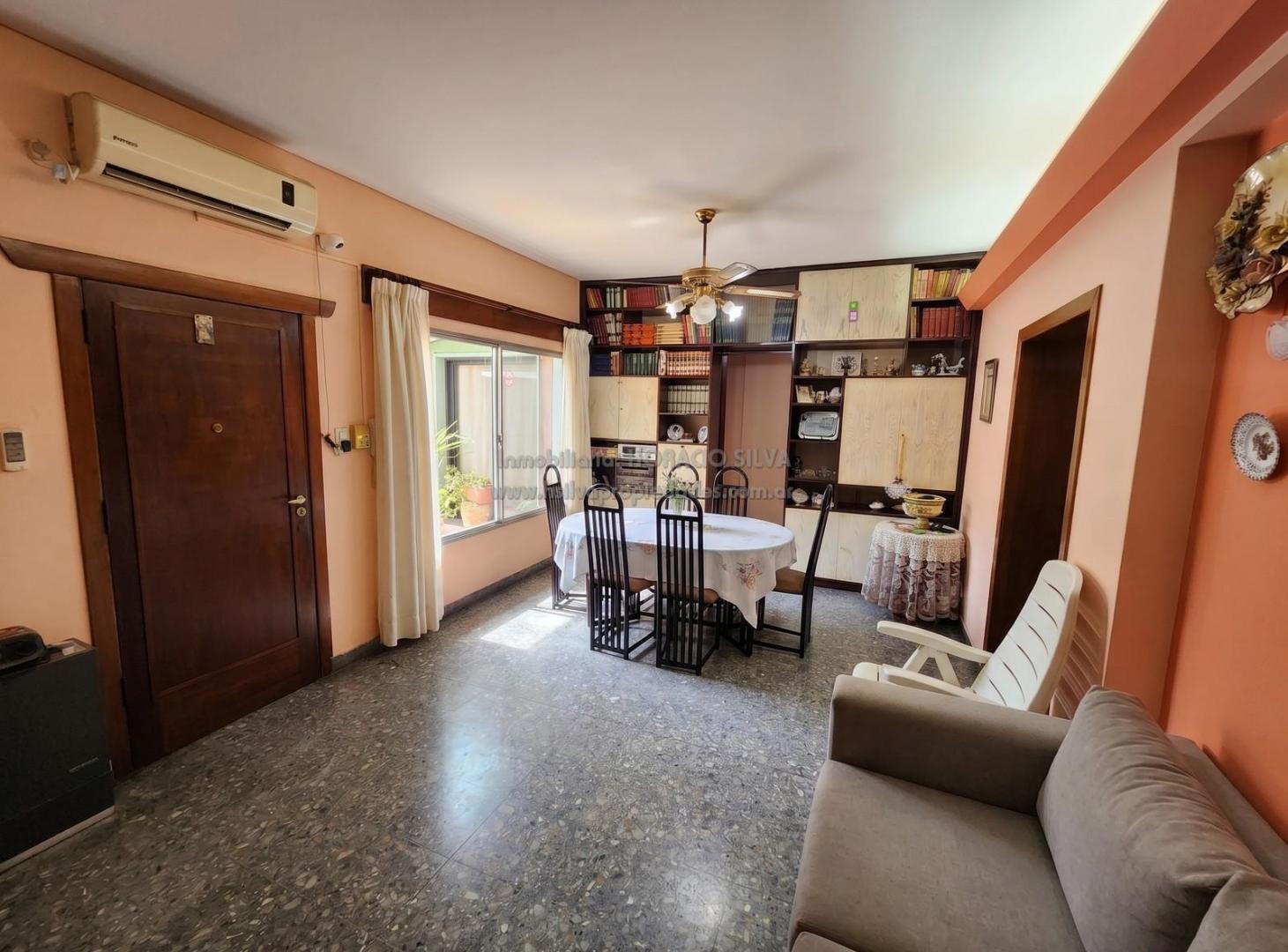 Foto de Casa en Valentin Alsina, imagen 3