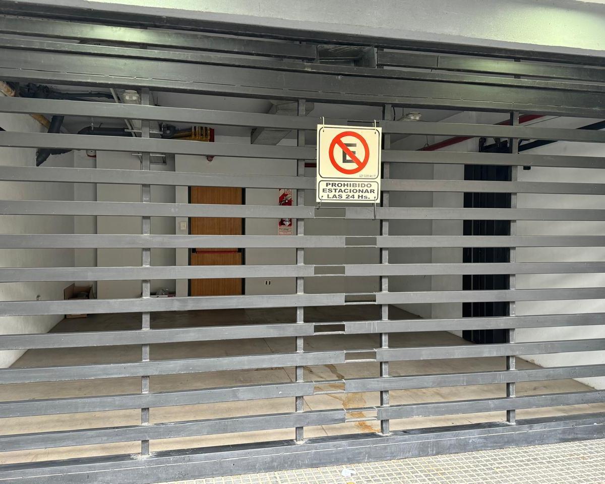 Foto de A Machado y L Marechal 3 amb Cochera /f 6to piso a Estrenar Fte Balcon, imagen 4
