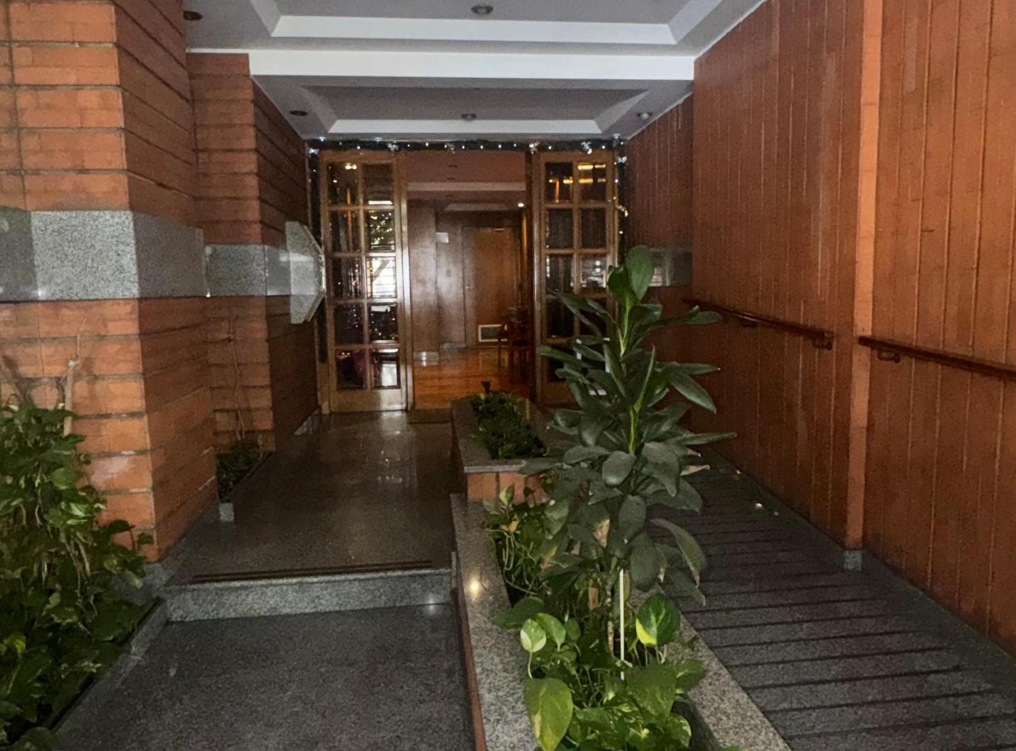 Foto de Senillosa y Guayaquil 4 amb 95 m² 2do piso frente 2 cocheras, imagen 3