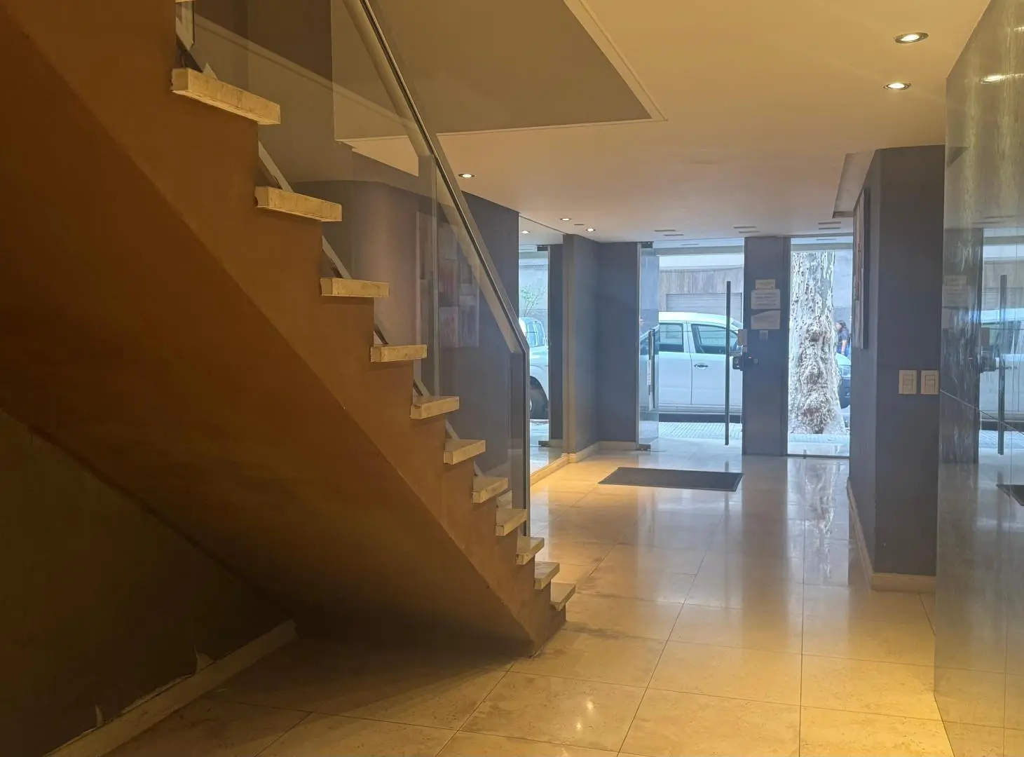 Larrea y Peña 2 amb 6to piso cfre c/balcon amenities 4