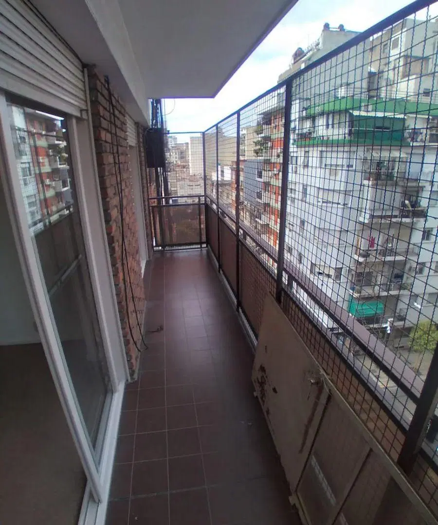 Valentin Gomez y Pueyrredon 3 amb 6to Piso Frente balcon 2
