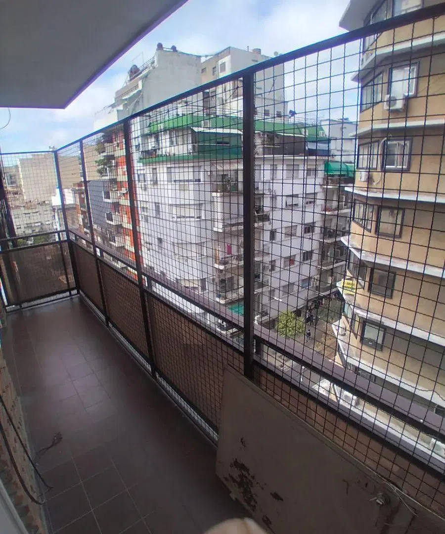 Valentin Gomez y Pueyrredon 3 amb 6to Piso Frente balcon 4