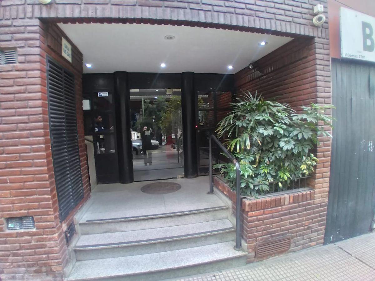 Valentin Gomez y Pueyrredon 3 amb 6to Piso Frente balcon