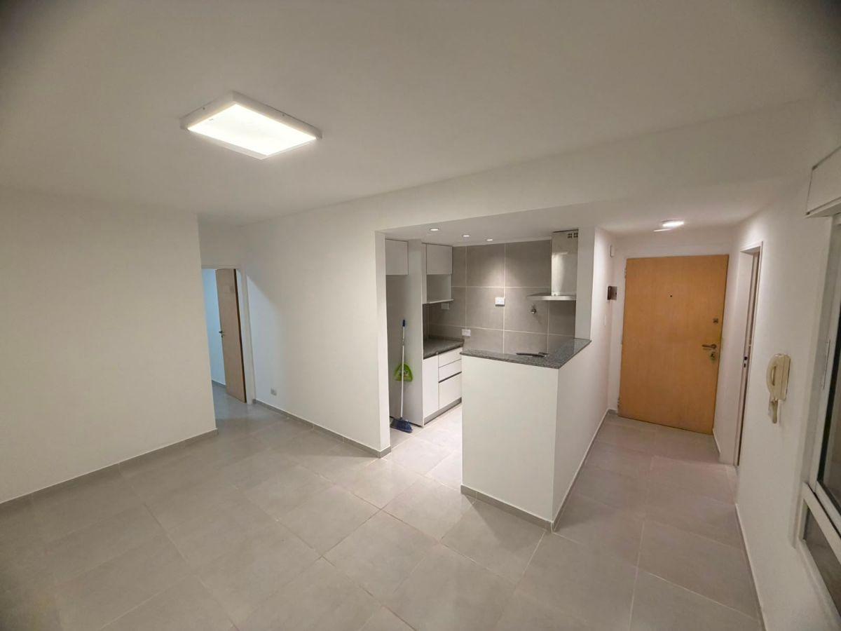 Foto de Cordoba y Bulnes 2 amb 8vo cfte c/balcon amenities Luminoso vista, imagen 5