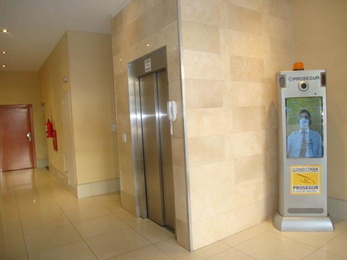 Foto de Av Cordoba y Gallo 1 amb divisible 38m 10mo piso c/fte amenities, imagen 1