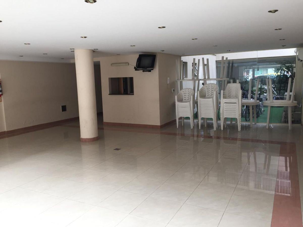 Foto de Soler y Aguero 1 amb 5to piso Lateral 32m amenities luminoso, imagen 2
