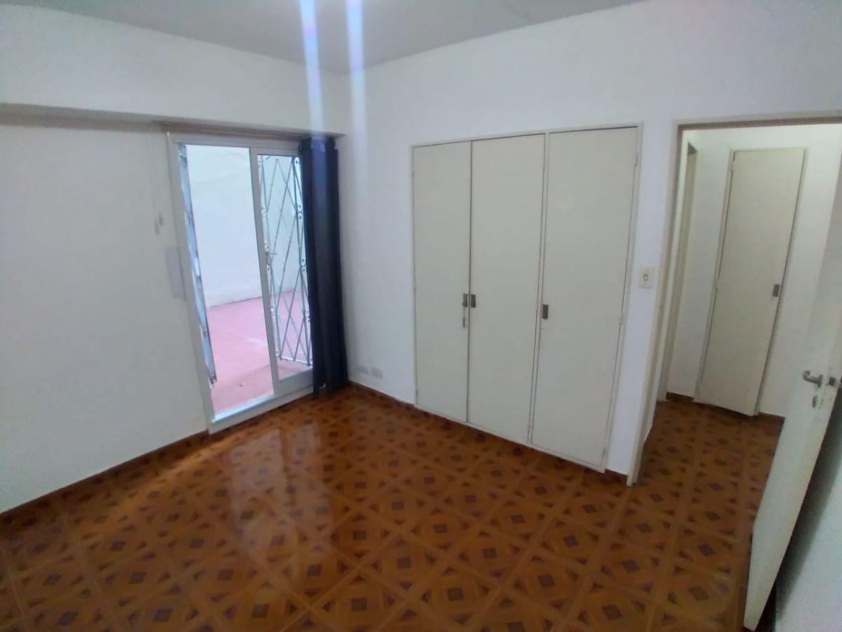 Foto de Borges y Santa Fe 2amb 1er piso con 2 patios luminoso, imagen 4