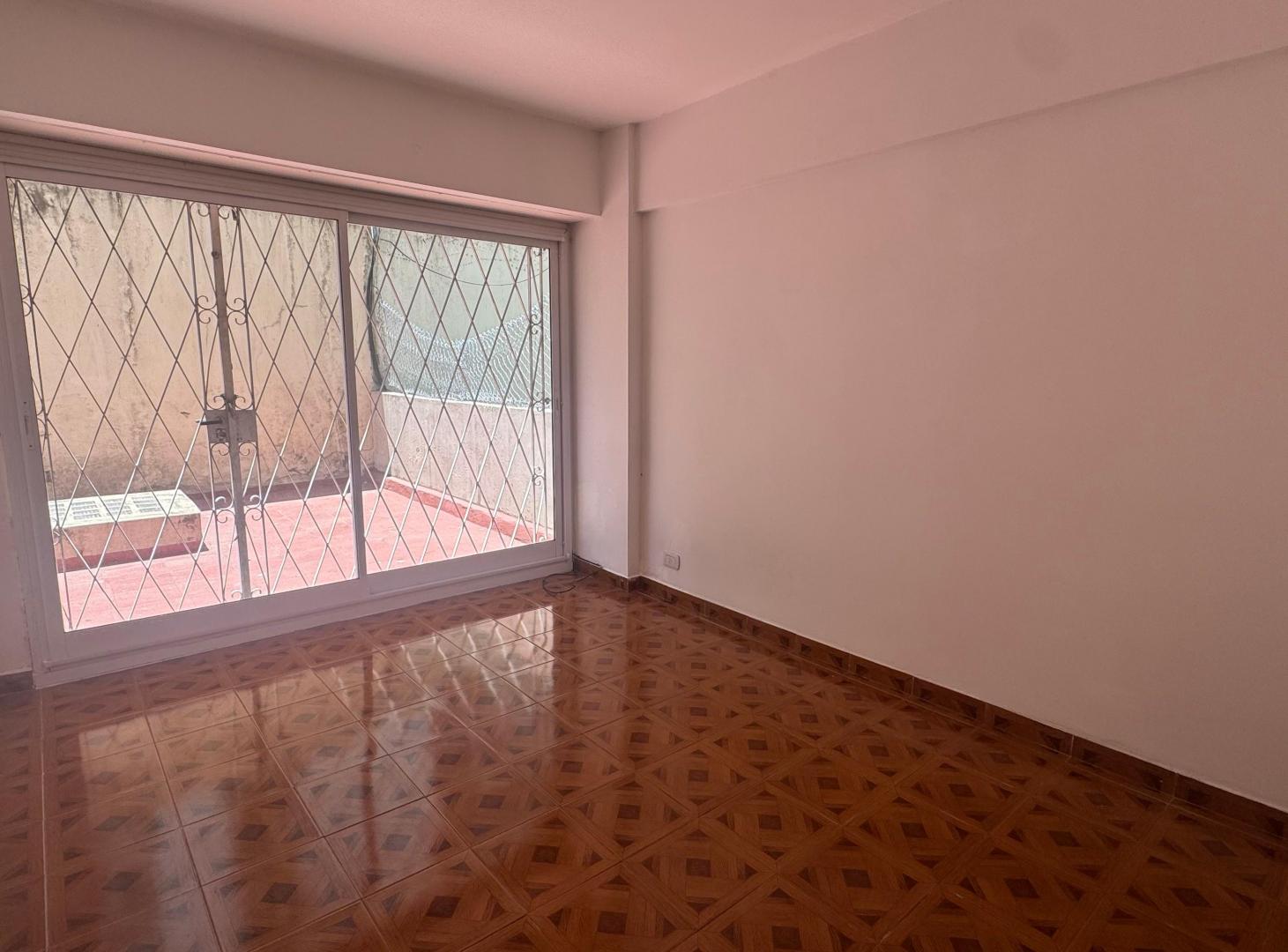 Foto de Borges y Santa Fe 2amb 1er piso con 2 patios luminoso, imagen 5