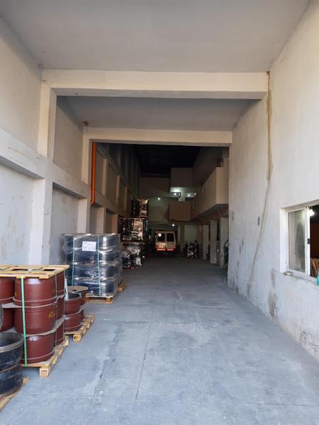 Venta Galpón Villa Lugano 500 m² Oficinas Deposito 4