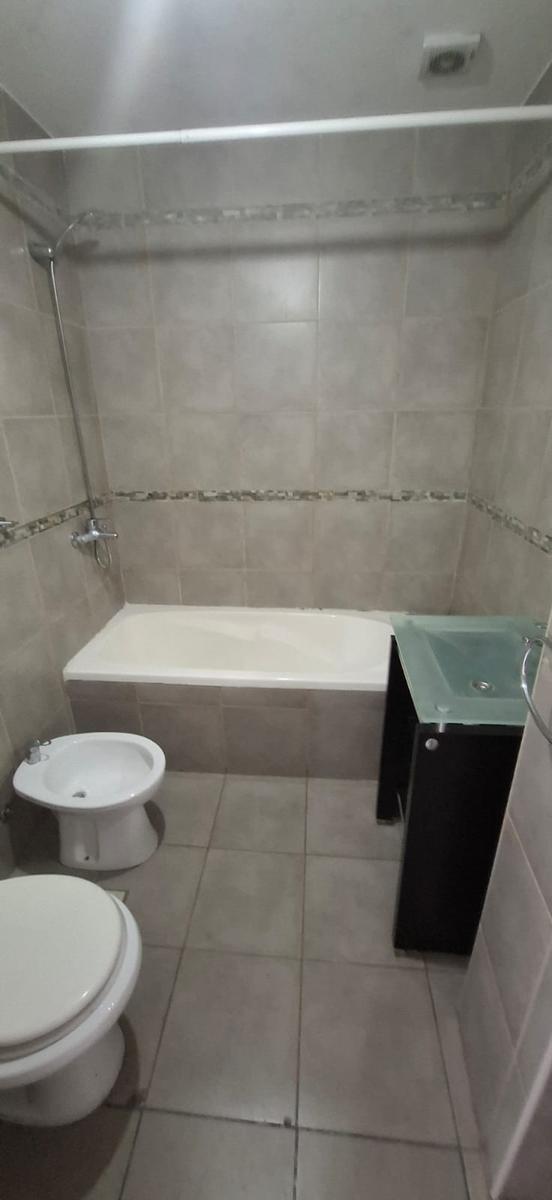 Departamento en Lanús 4