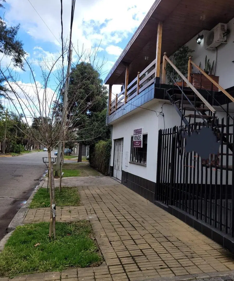 Casa en Villa Luzuriaga 3
