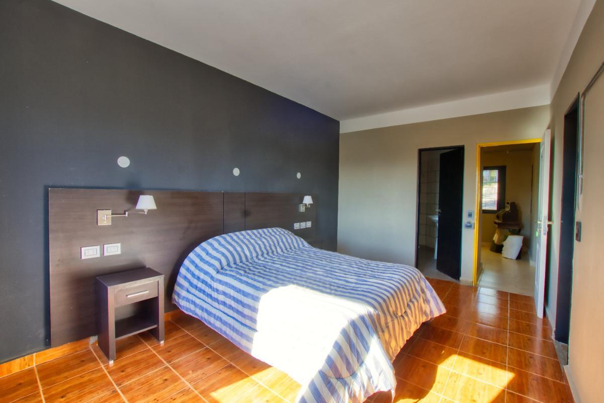 Hotel en Villa Carlos Paz de 42 Habitaciones y Vistas Panorámicas de Punilla 2