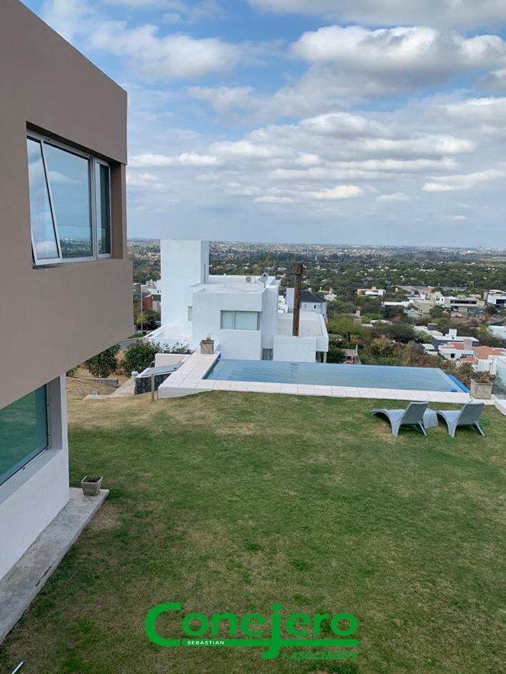 La Rufina Casa 2 Plantas 4 Dorm. con Excelente Vista y Gran Patio Plano y Pileta 3