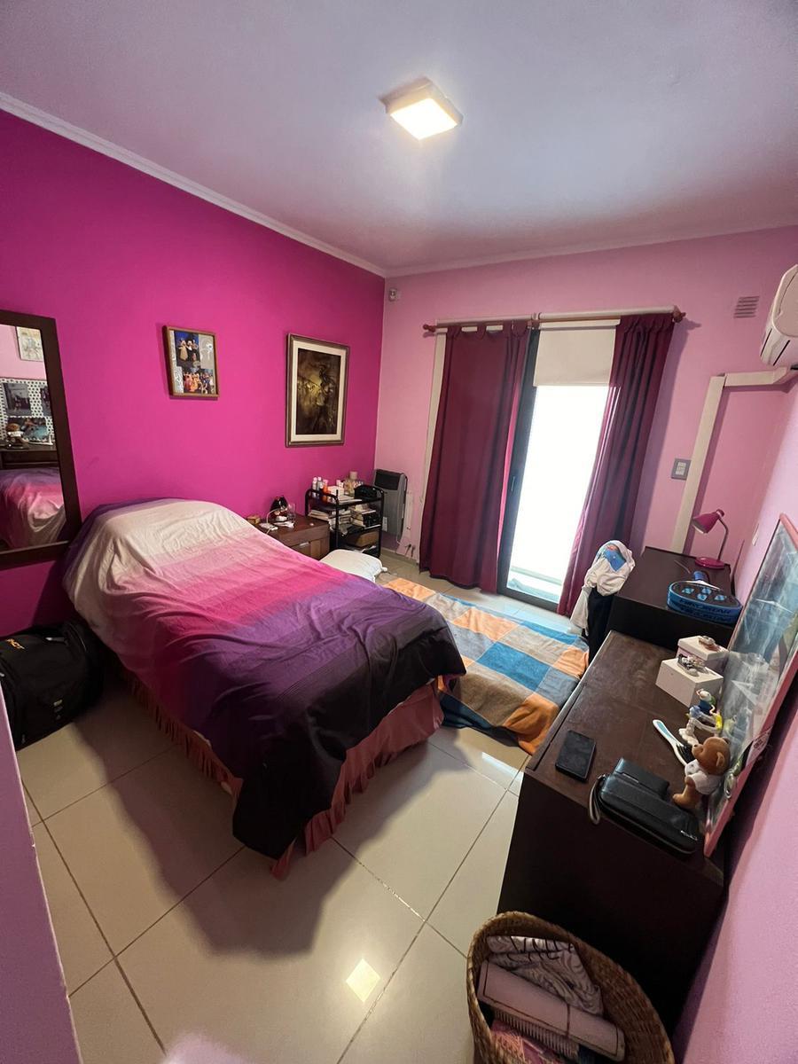 Casa 3 Dorm. - Cruz del Eje 4