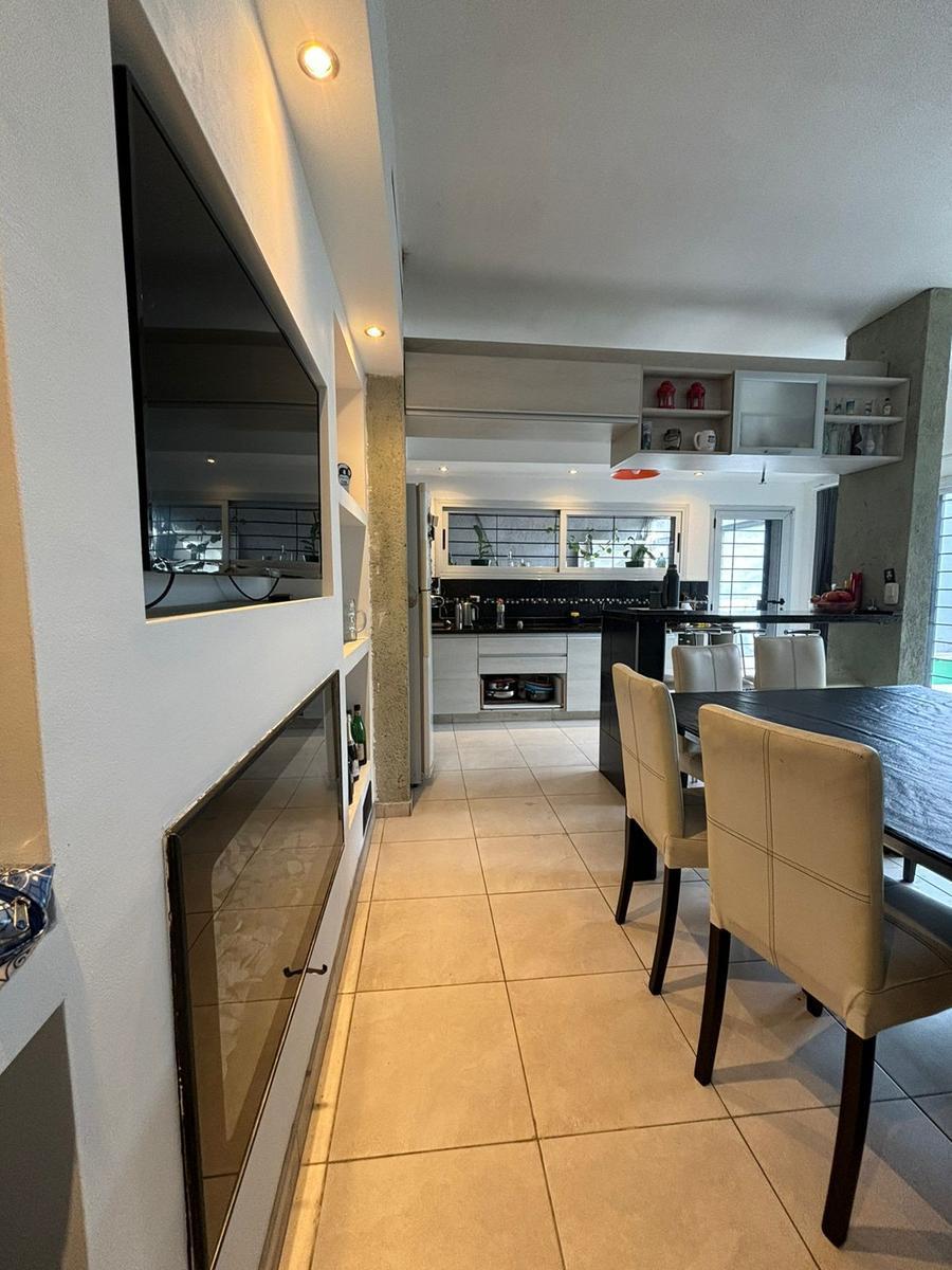 Foto de Casa en venta en Alberdi / Alto Alberdi a metros de Humberto Primo, imagen 5