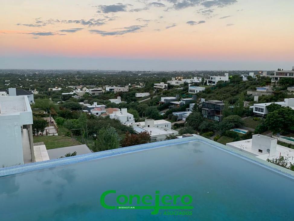 La Rufina Casa 2 Plantas 4 Dorm. con Excelente Vista y Gran Patio Plano y Pileta 2