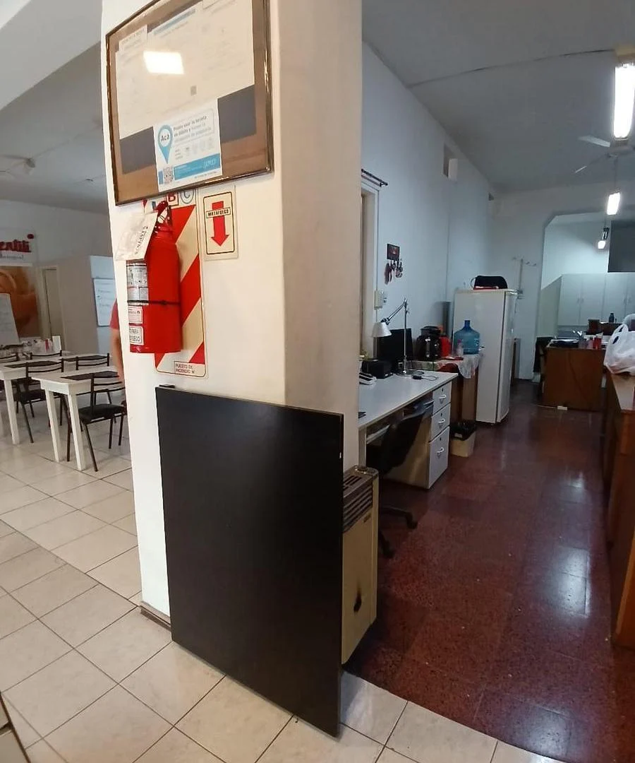ALQUILO LOCAL COMERCIAL 650M2 OLMOS Y MAIPU-
