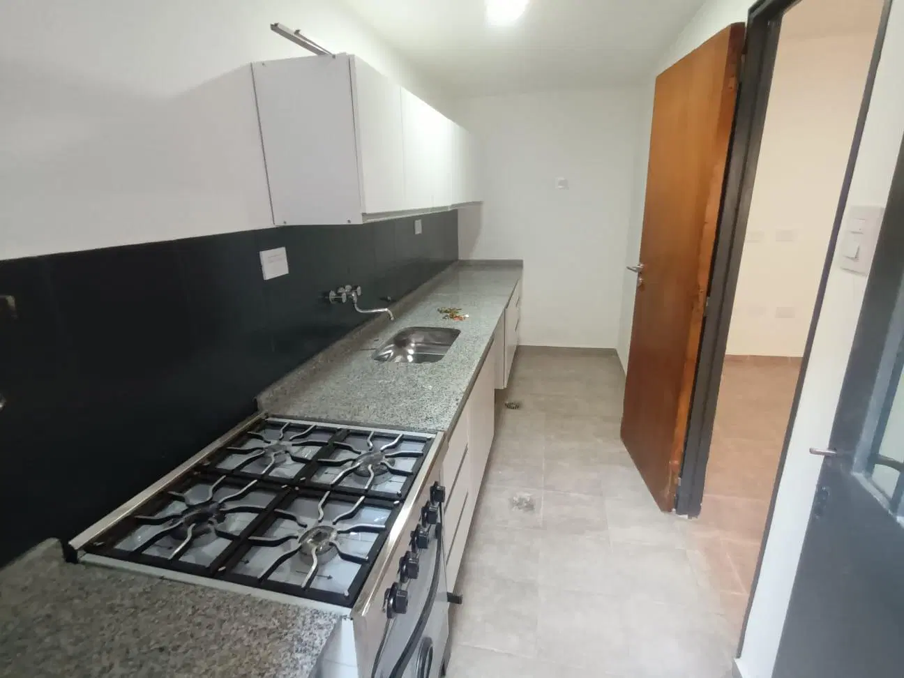 LAS PALMAS PLANTA BAJA DEPARTAMENTO 1 DORMITIORIO + PATIO CHICO CON ASADOR 3