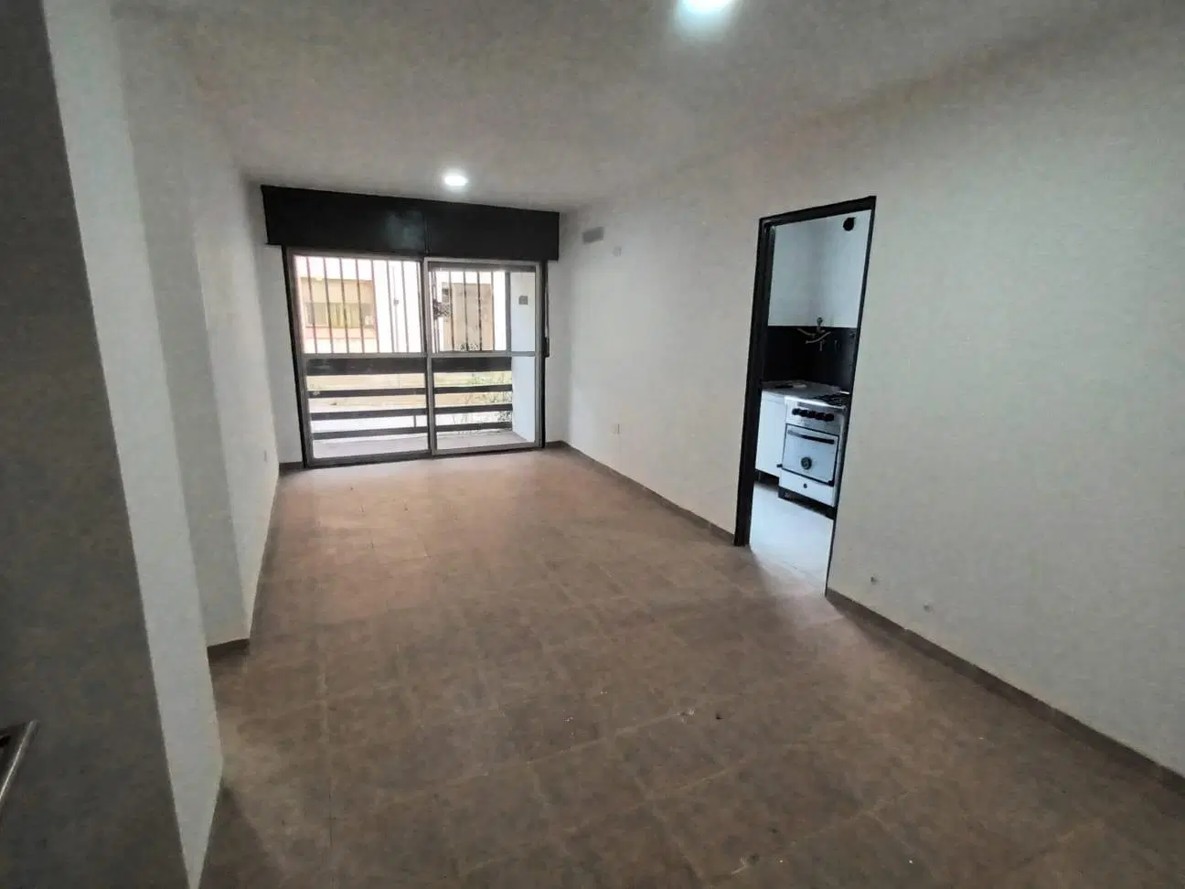 LAS PALMAS PLANTA BAJA DEPARTAMENTO 1 DORMITIORIO + PATIO CHICO CON ASADOR 2