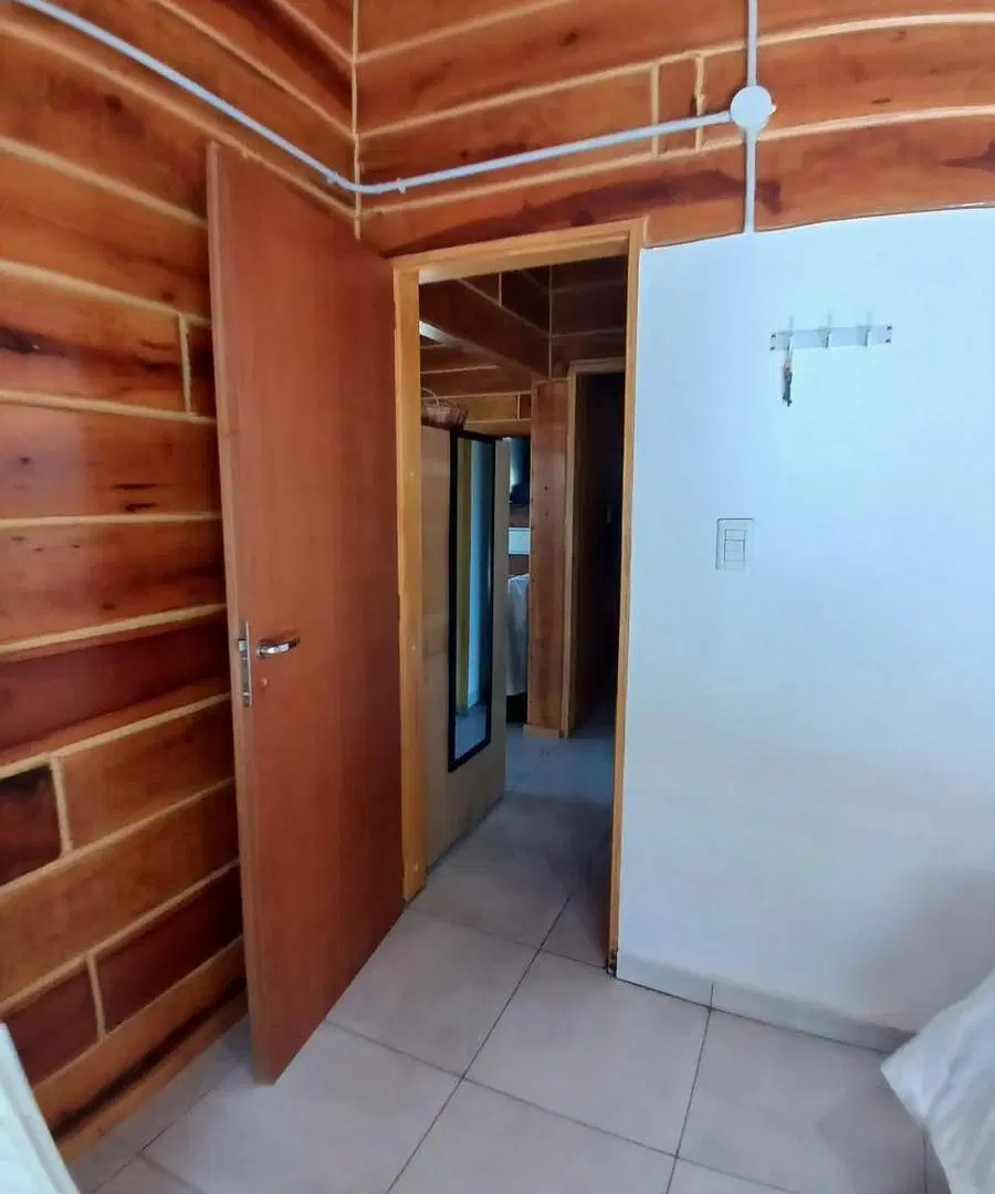 VENTA CABAÑA LOS REARTES- 2 DORMITORIOS 2 BAÑOS CALIDAD PREMIUM-ESCRITURA- AMUEBLADA- 4