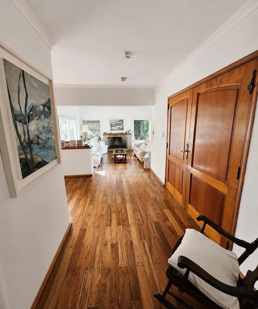 Casa en venta en Lomas de la Carolina , una planta , amplio parque 1