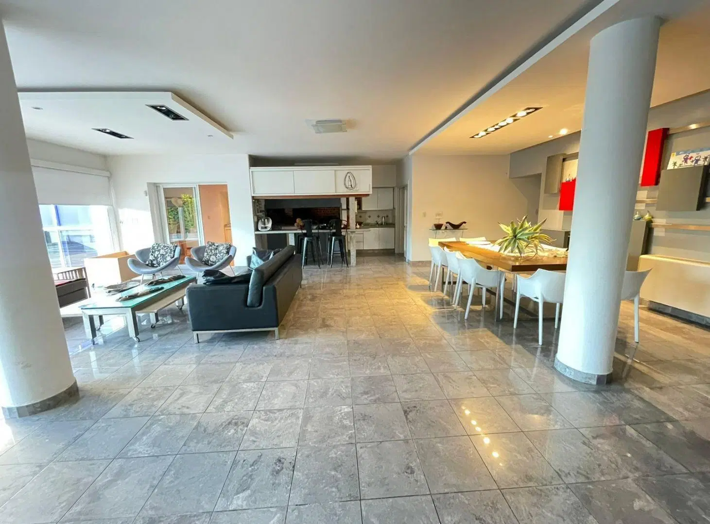 CASA ESPECTACULAR AMOBLADA EN LAS DELICIAS 850 m2 fondo Golf (minimo 6 meses) 2